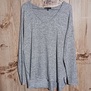 Gibson V-neck Heather Grey Luxe High Low Sweater Size Small